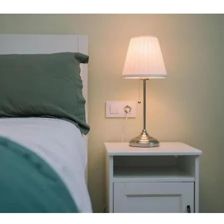 Piso Centrico Y Tranquilo アパート ヴィーゴ